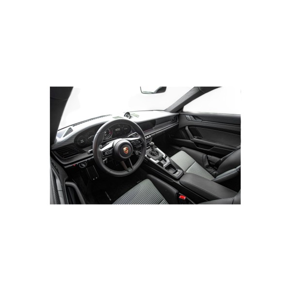 Porsche 911 992 GT3 Touring – Pure Driving Passion