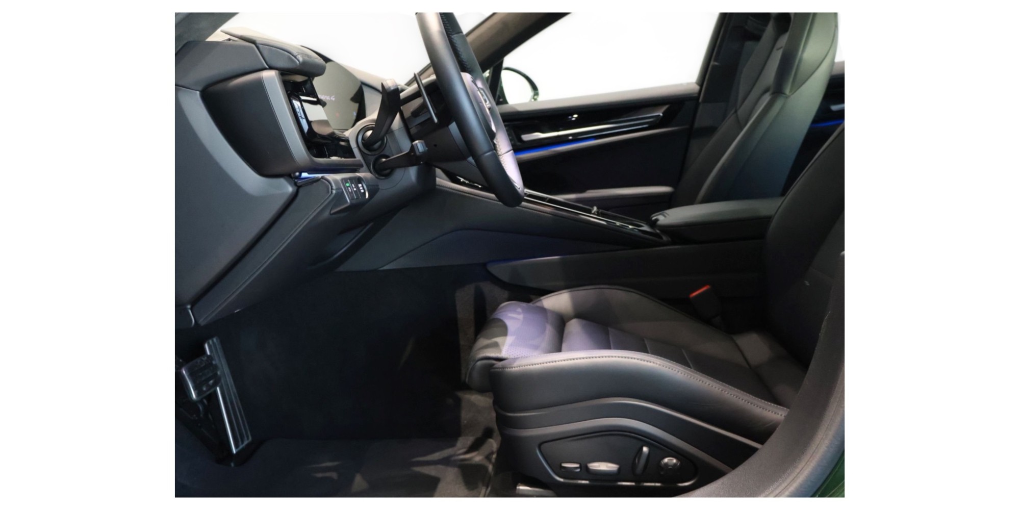 Porsche Panamera 4 E-Hybrid