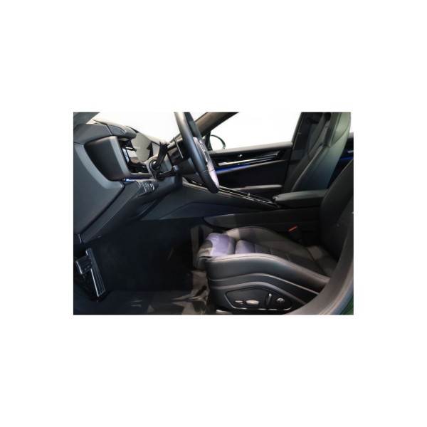 Porsche Panamera 4 E-Hybrid