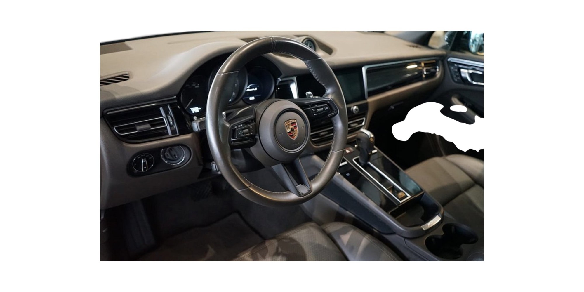 Porsche Macan S – Power & Elegance on Every Drive