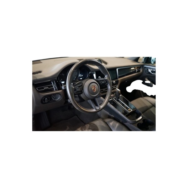 Porsche Macan S – Power & Elegance on Every Drive