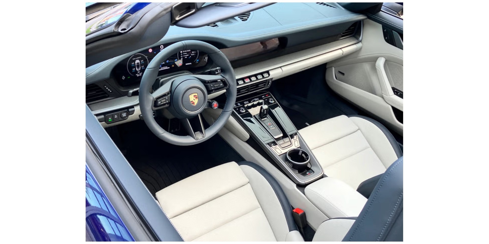 Porsche 911 992.2 Carrera S Cabrio - Open-Air Sportscar Excellence