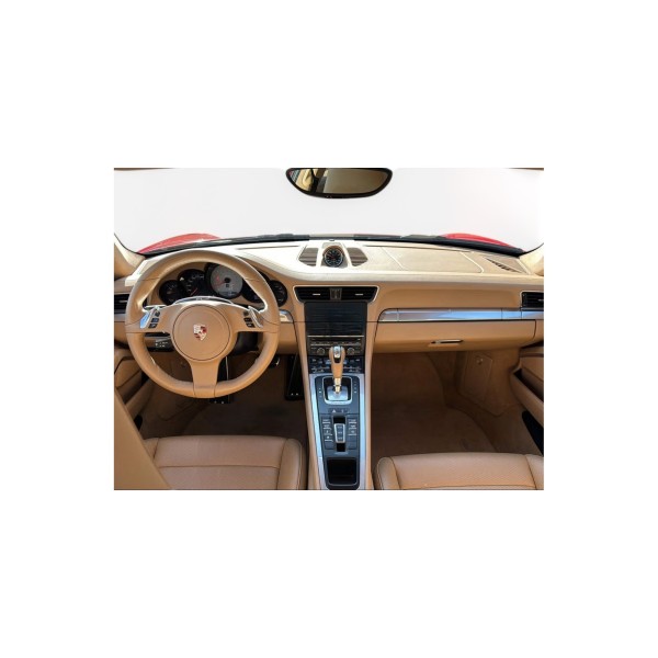 Porsche 911 992: Iconic Style and Performance