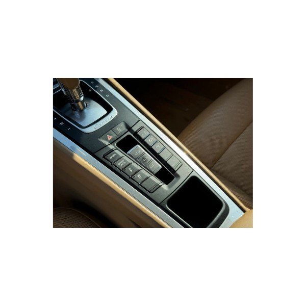 Porsche 911 992: Iconic Style and Performance