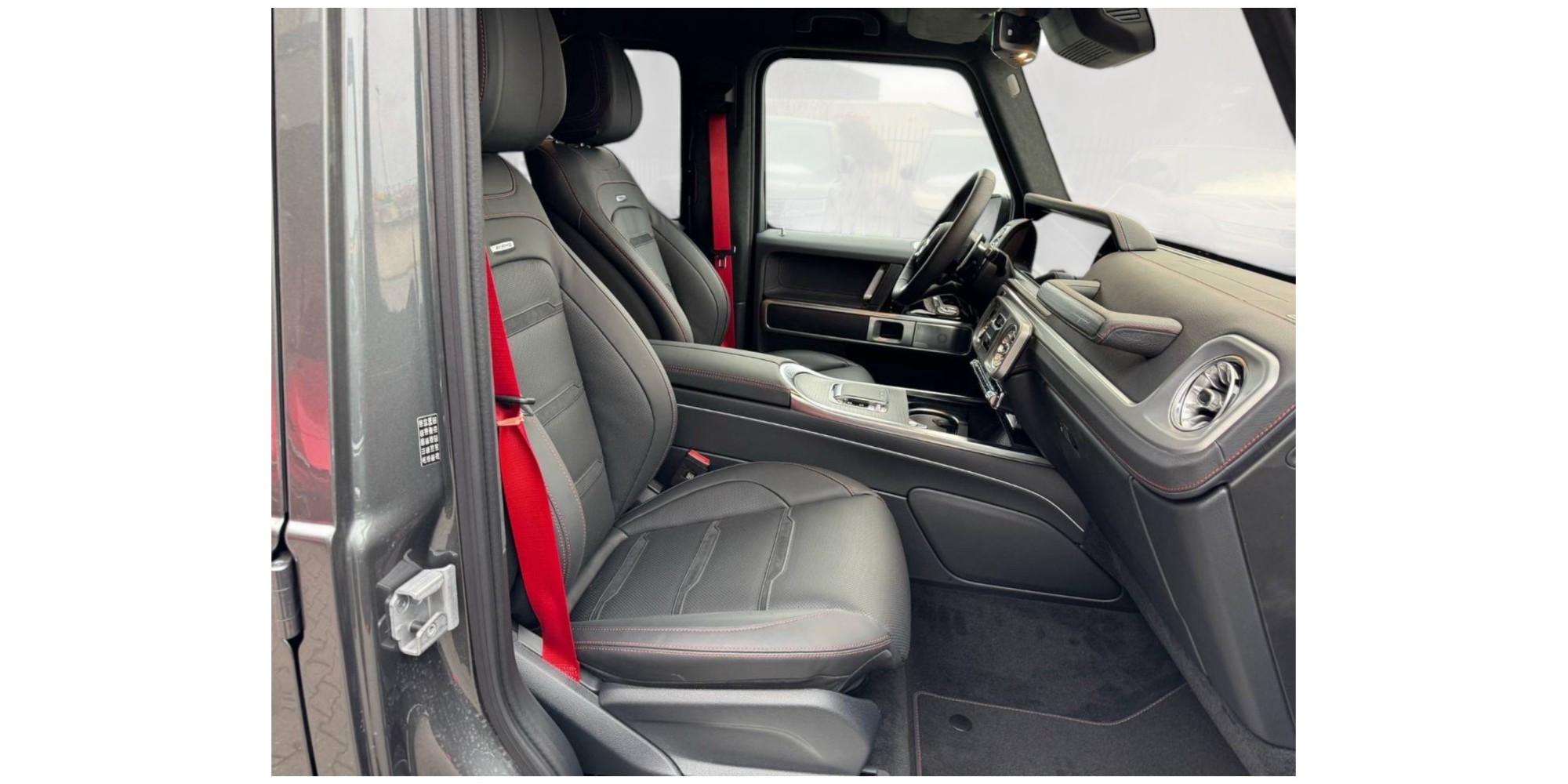 Mercedes-AMG G 63 | Iconic Power and Performance