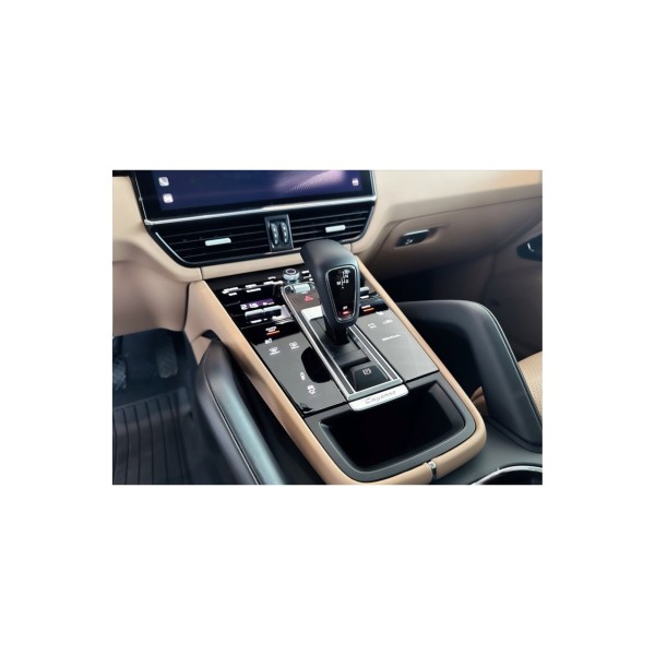 Porsche Cayenne E-Hybrid SUV Platinum Edition – Modena Motors GmbH