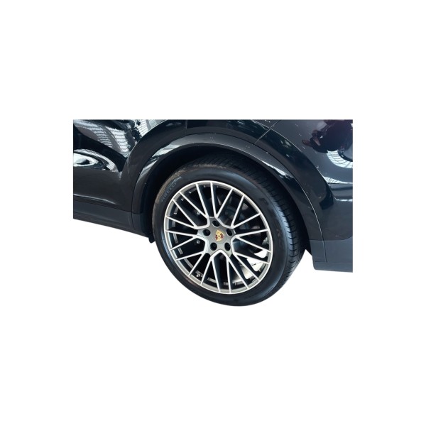 Porsche Cayenne E-Hybrid SUV Platinum Edition – Modena Motors GmbH