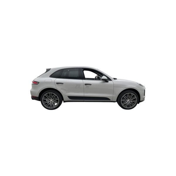 Porsche Macan S – Power & Elegance on Every Drive