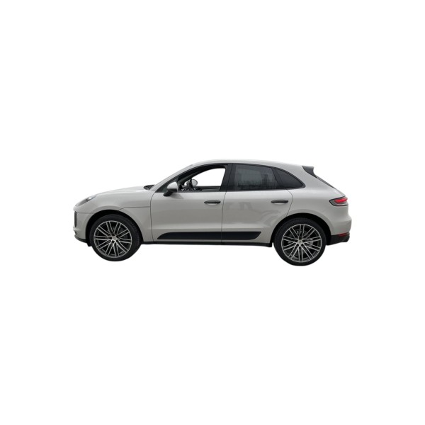 Porsche Macan S – Power & Elegance on Every Drive