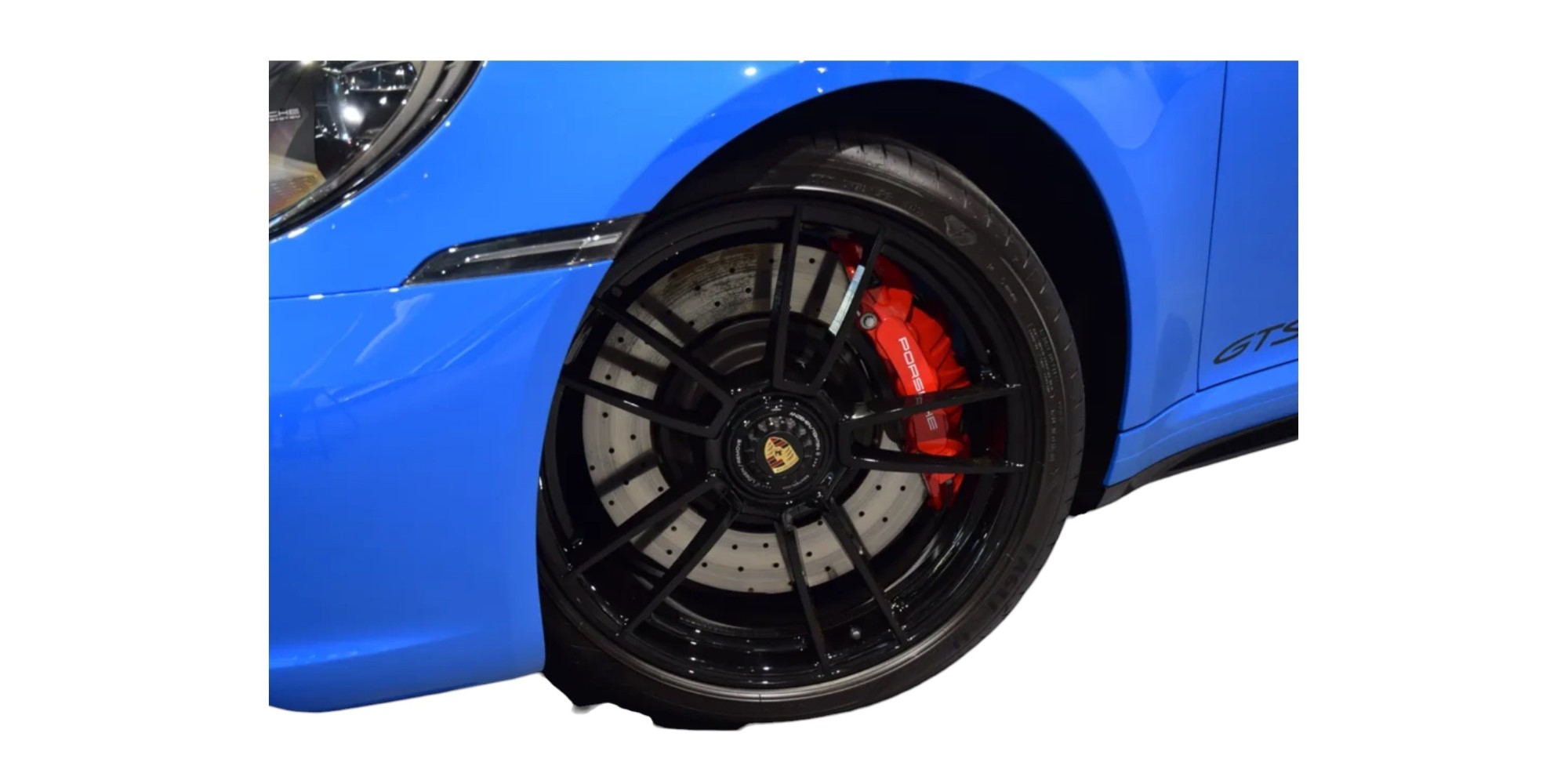 Porsche 911 992 4 GTS Cabrio | Open-Air Thrills