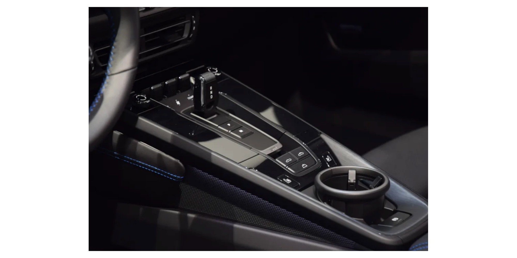 Porsche 911 992 4 GTS Cabrio | Open-Air Thrills