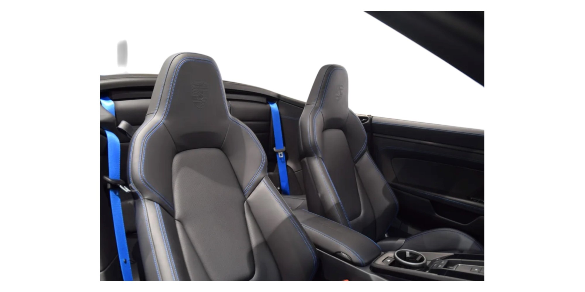 Porsche 911 992 4 GTS Cabrio | Open-Air Thrills