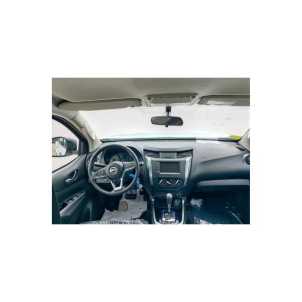 Nissan Navara Double Cab SE Plus
