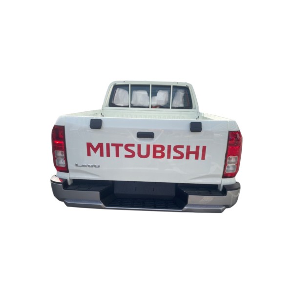 Mitsubishi L200 DC GL 4WD 2.4 Diesel Tough Pickup
