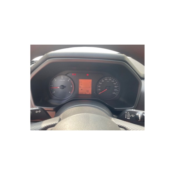 Mitsubishi L200 DC GL 4WD 2.4 Diesel Tough Pickup