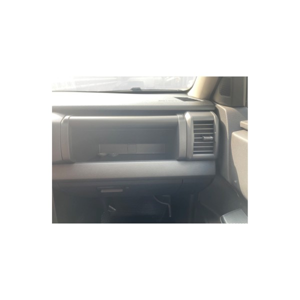 Mitsubishi L200 DC GL 4WD 2.4 Diesel Tough Pickup