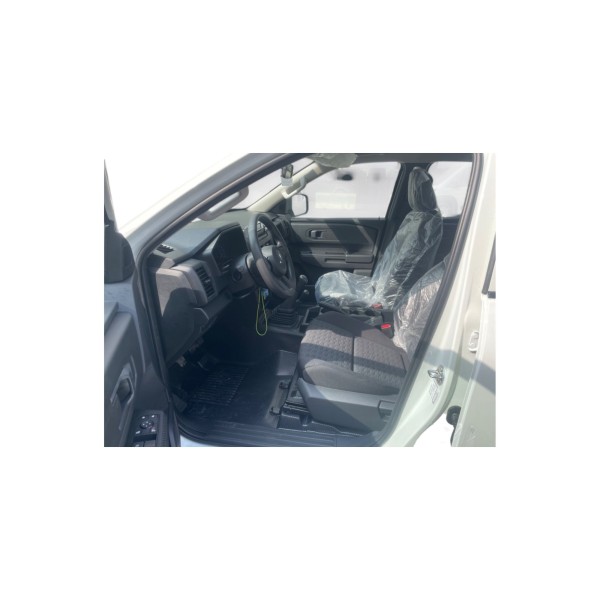 Mitsubishi L200 DC GL 4WD 2.4 Diesel Tough Pickup