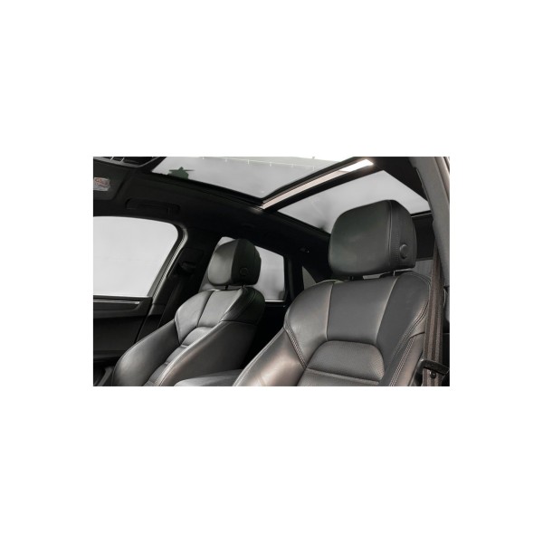 Porsche Macan - Luxury SUV for Dynamic Driving | Modena Motors GMBH