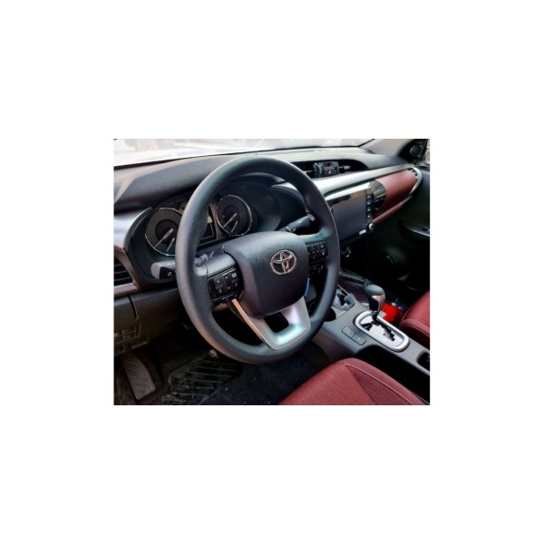 Toyota Hilux SR5 | Rugged and Reliable