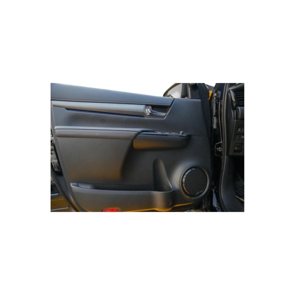 Toyota Hilux SR5 | Rugged and Reliable