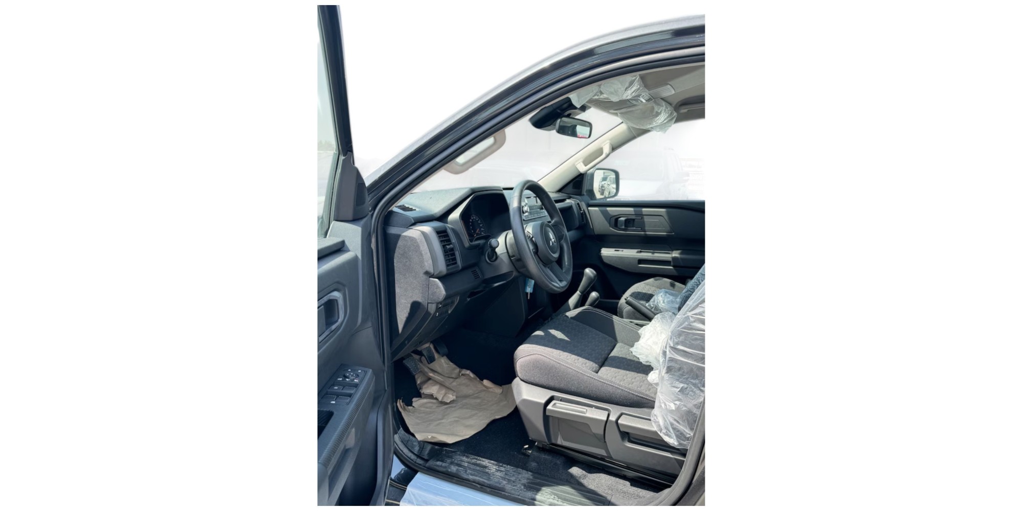 Mitsubishi L200 4.4 Petrol Tough Pickup