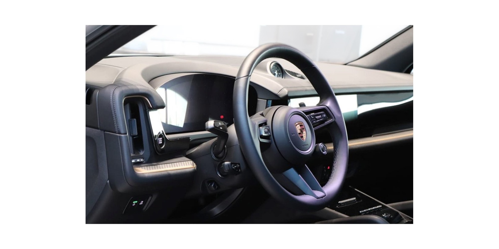 Porsche Cayenne E-Hybrid Luxury SUV – Modena Motors GmbH