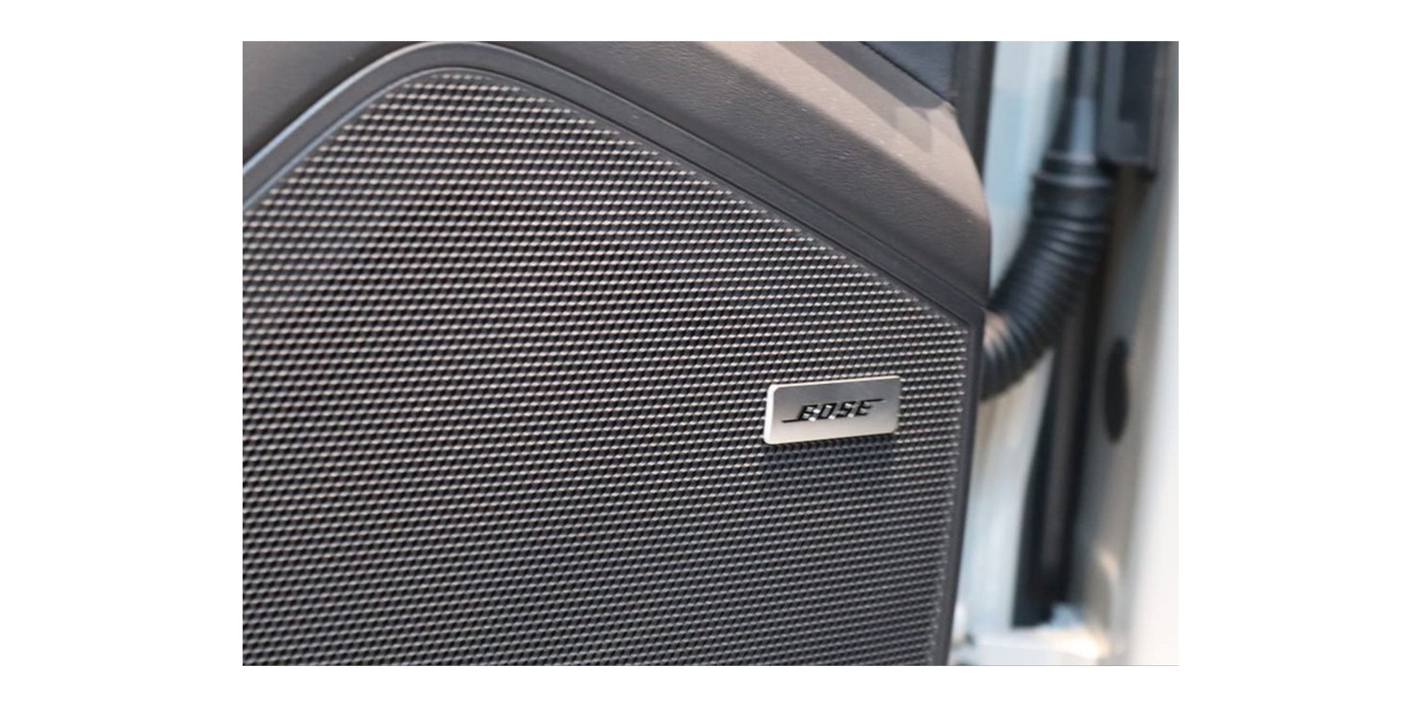 Porsche Cayenne E-Hybrid Luxury SUV – Modena Motors GmbH