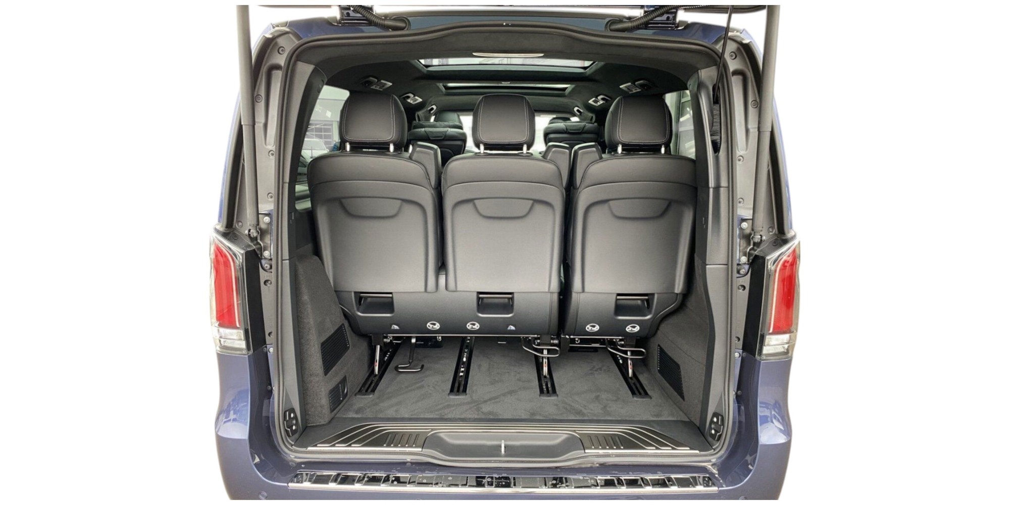 Mercedes-Benz V300d | Premium People Carrier