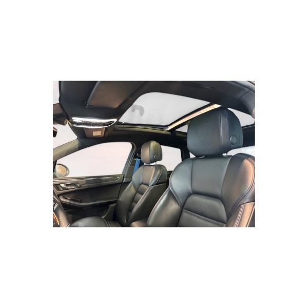 Porsche Macan T | Agile Compact SUV with Luxury Touch