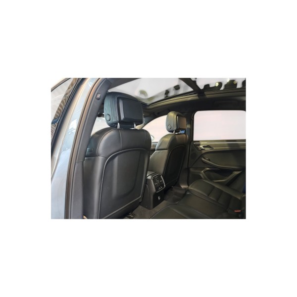 Porsche Macan T | Agile Compact SUV with Luxury Touch