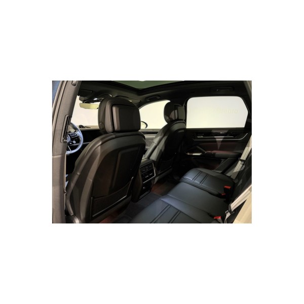 Porsche Cayenne S E-Hybrid – Power Meets Green Efficiency!