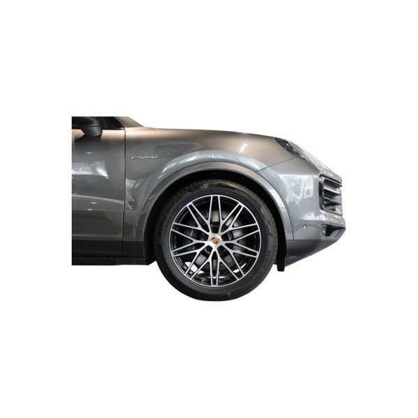 Porsche Cayenne E-Hybrid Luxury SUV – Modena Motors GmbH