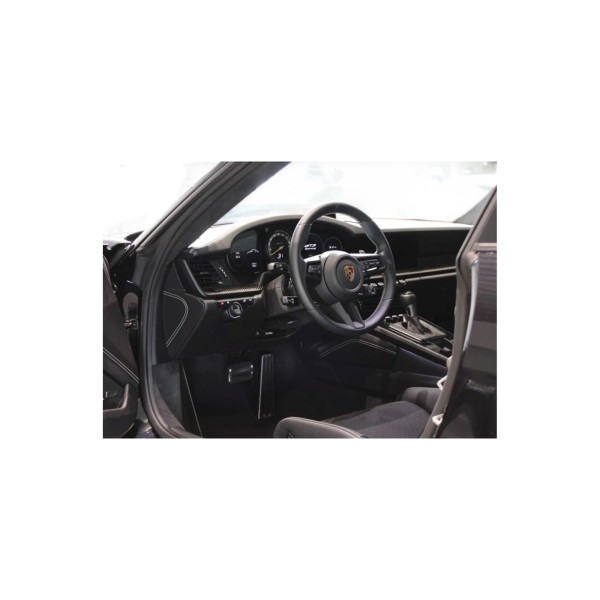 Porsche 911 992 GT3 Touring – Pure Driving Passion