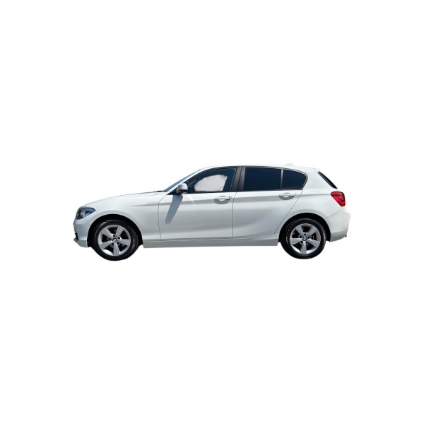 BMW 118d Sport Line | Stylish and Efficient Hatchback