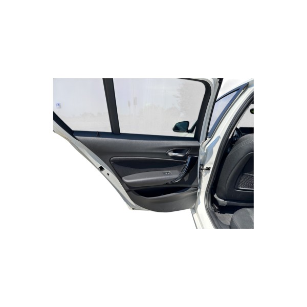 BMW 118d Sport Line | Stylish and Efficient Hatchback