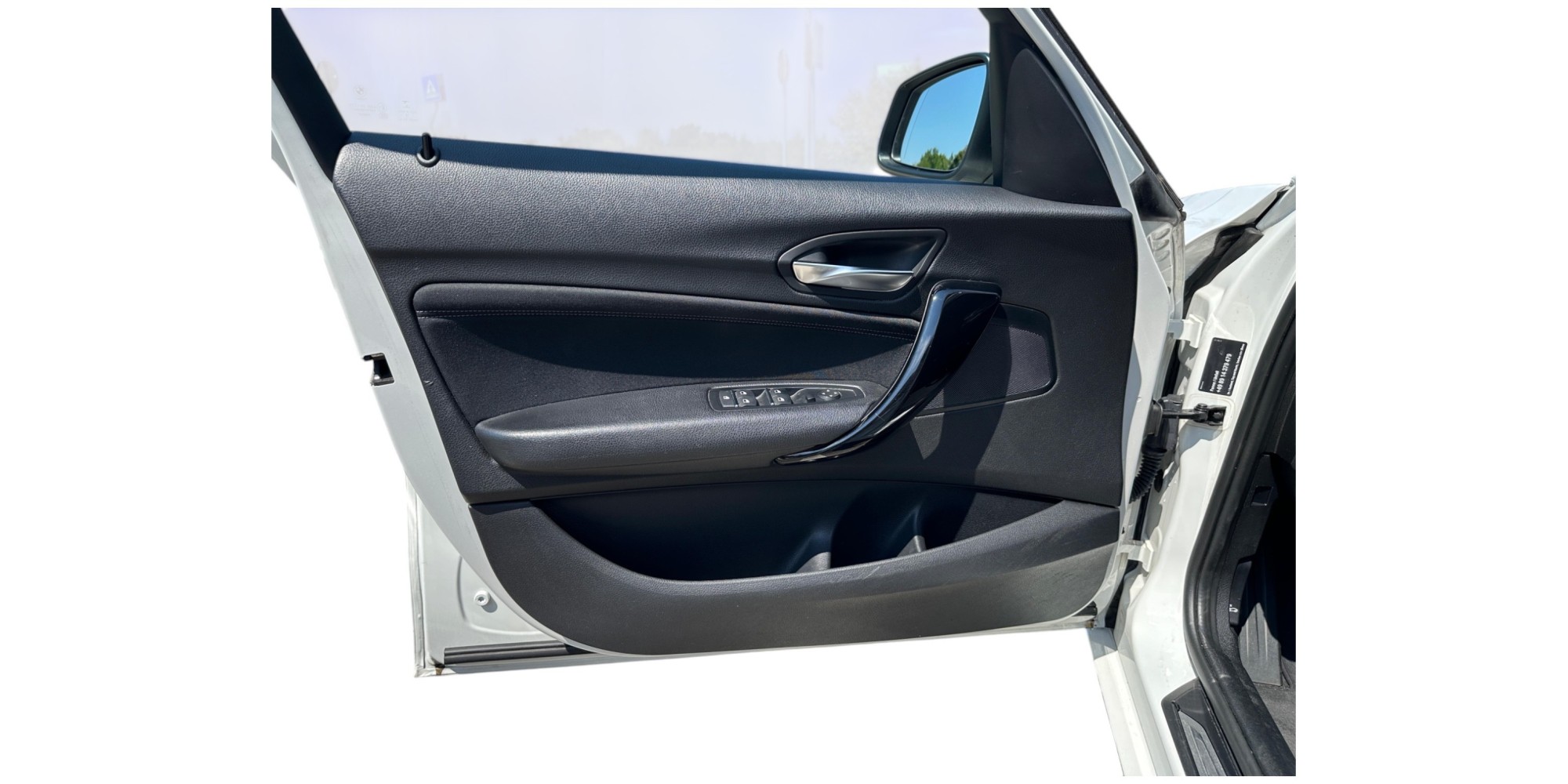 BMW 118d Sport Line | Stylish and Efficient Hatchback