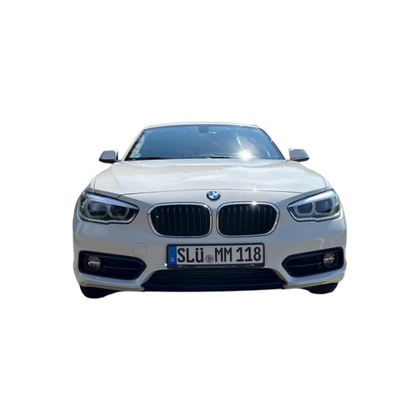 BMW 118d Sport Line | Stylish and Efficient Hatchback