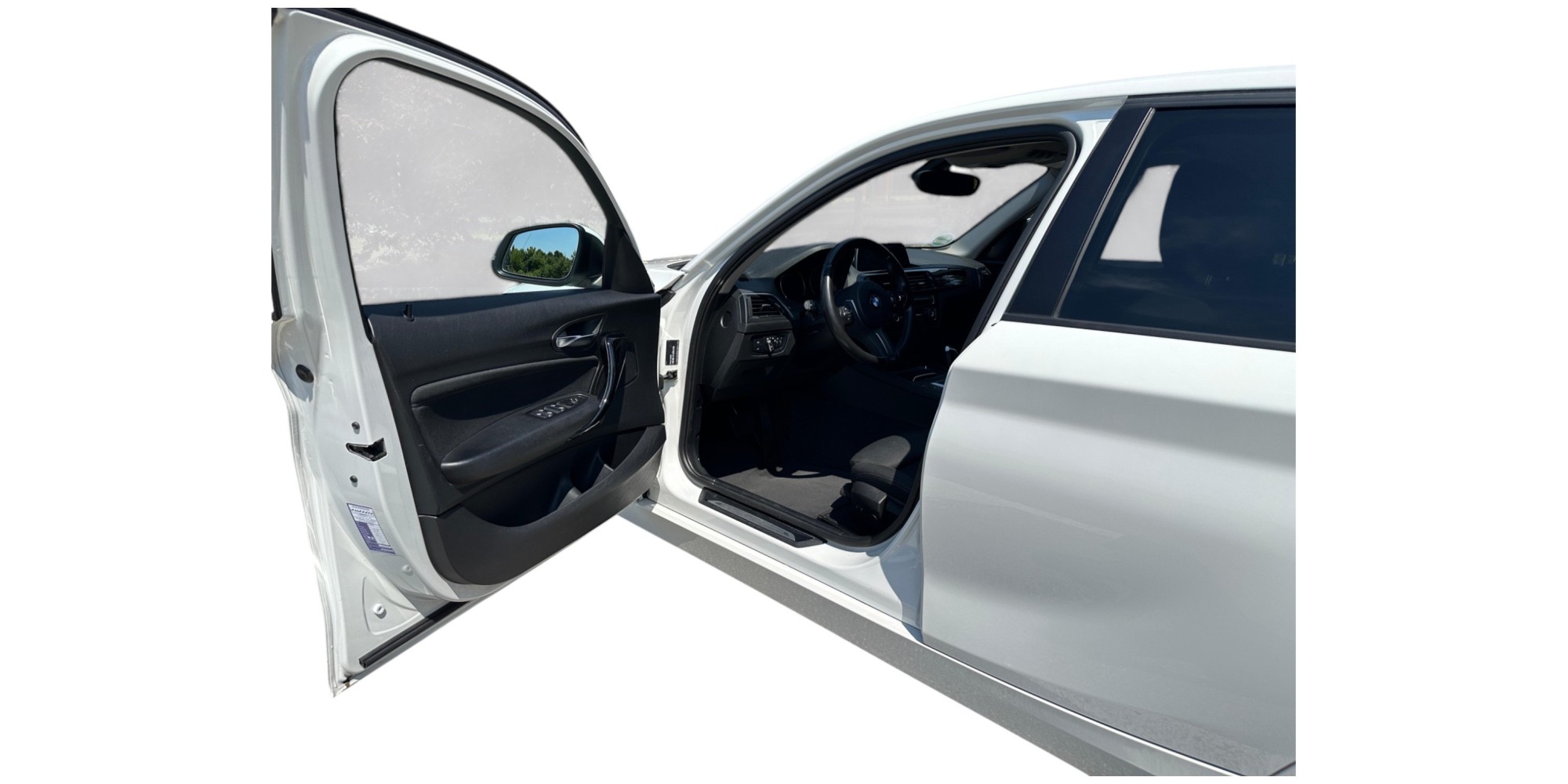 BMW 118d Sport Line | Stylish and Efficient Hatchback