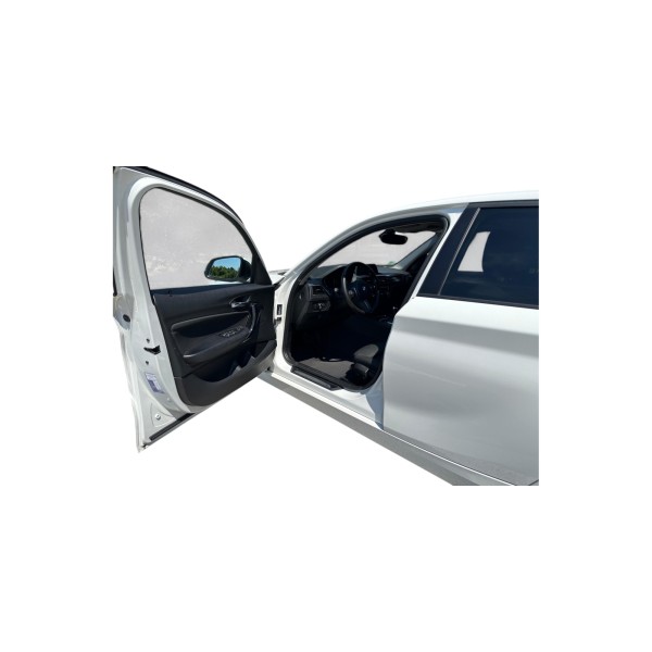 BMW 118d Sport Line | Stylish and Efficient Hatchback