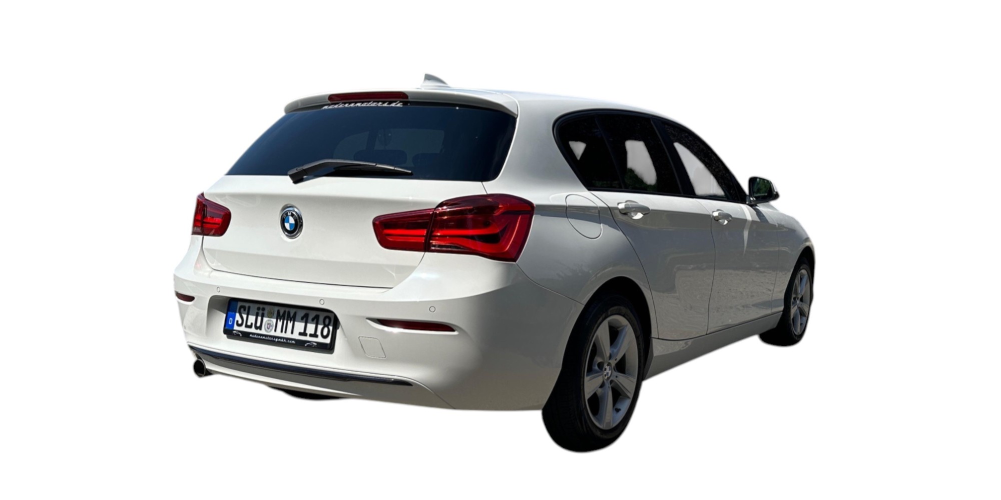 BMW 118d Sport Line | Stylish and Efficient Hatchback