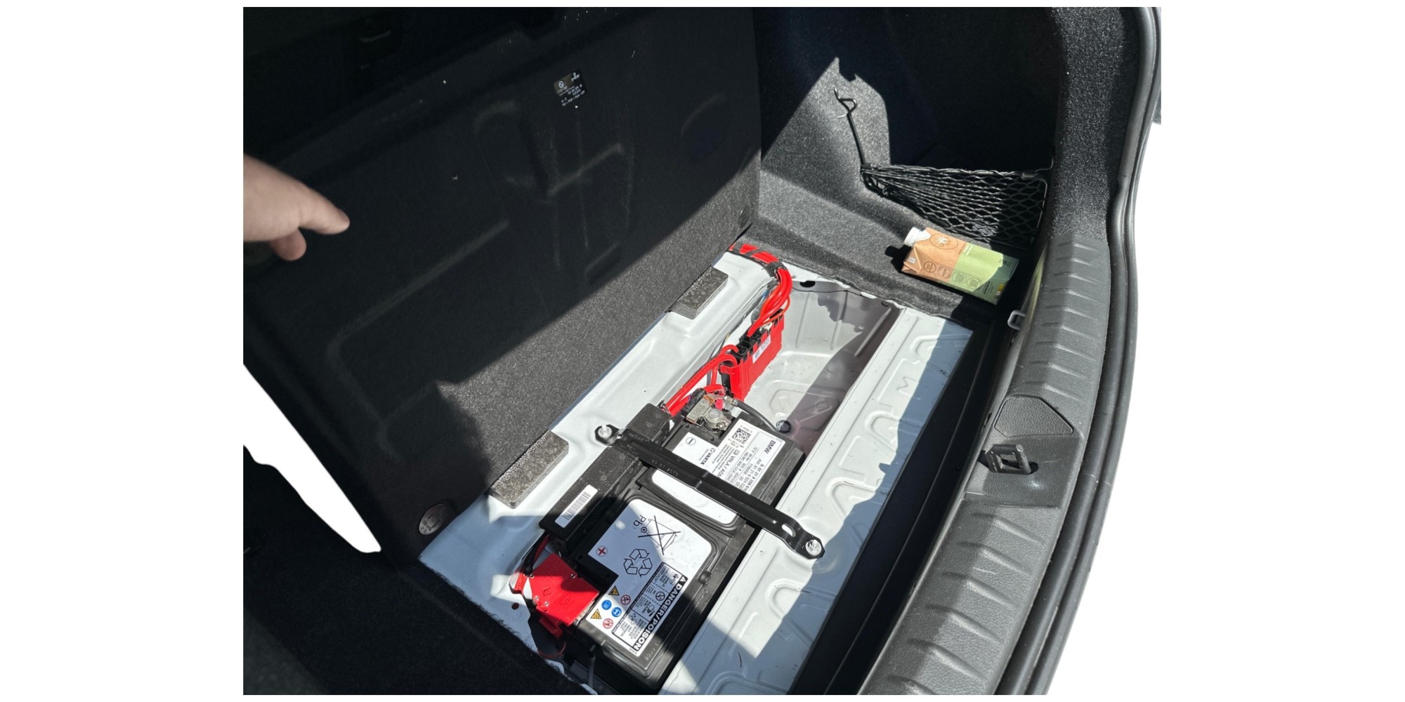 BMW 118d Sport Line | Stylish and Efficient Hatchback