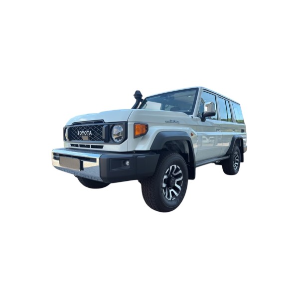 Toyota Land Cruiser 76 AT Luxury | Modena Motors