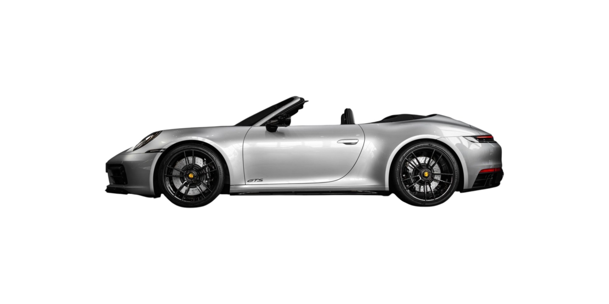 Porsche 911 992 GTS Cabrio – Potenza e Libertà di Guida