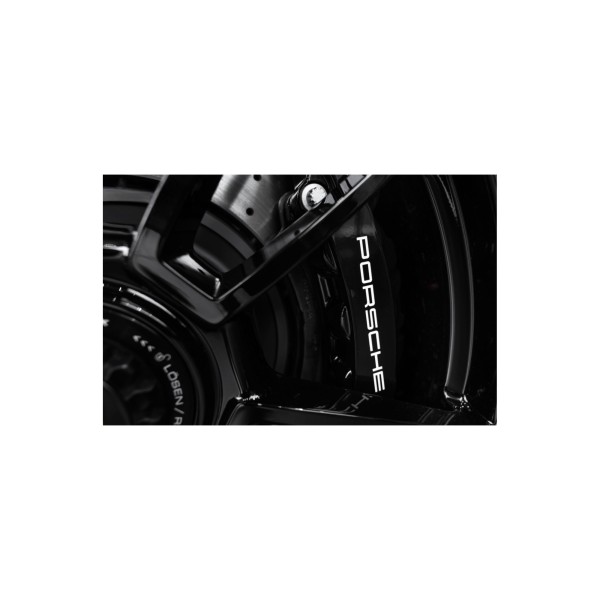 Porsche 911 992 GTS Cabrio – Potenza e Libertà di Guida