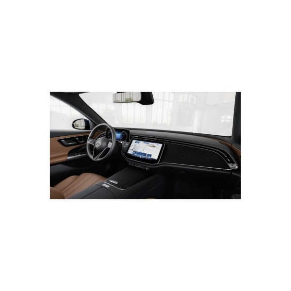 Mercedes-Benz E 200 4MATIC – Luxury & Performance Sedan