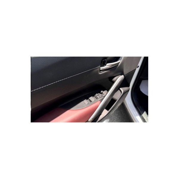 Toyota Corolla Crossover 1.8L Hybrid GCC MY2025