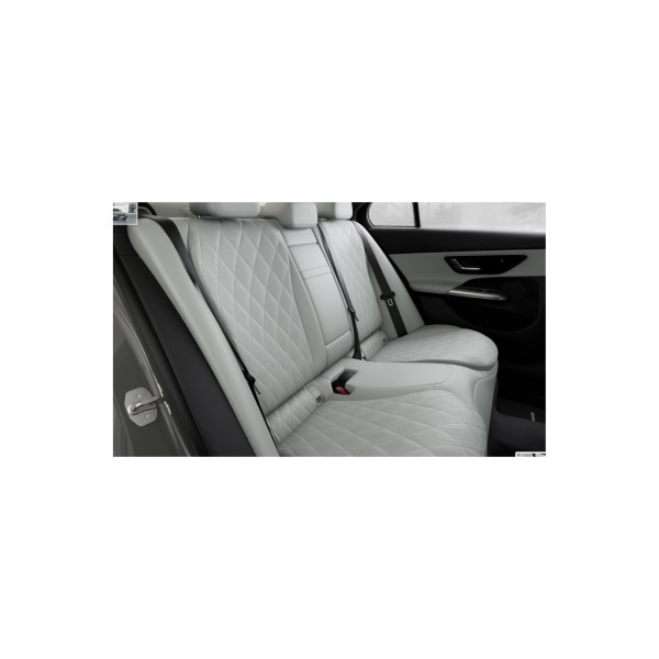 Mercedes-Benz E 300 e | Luxury Plug-In Hybrid Sedan