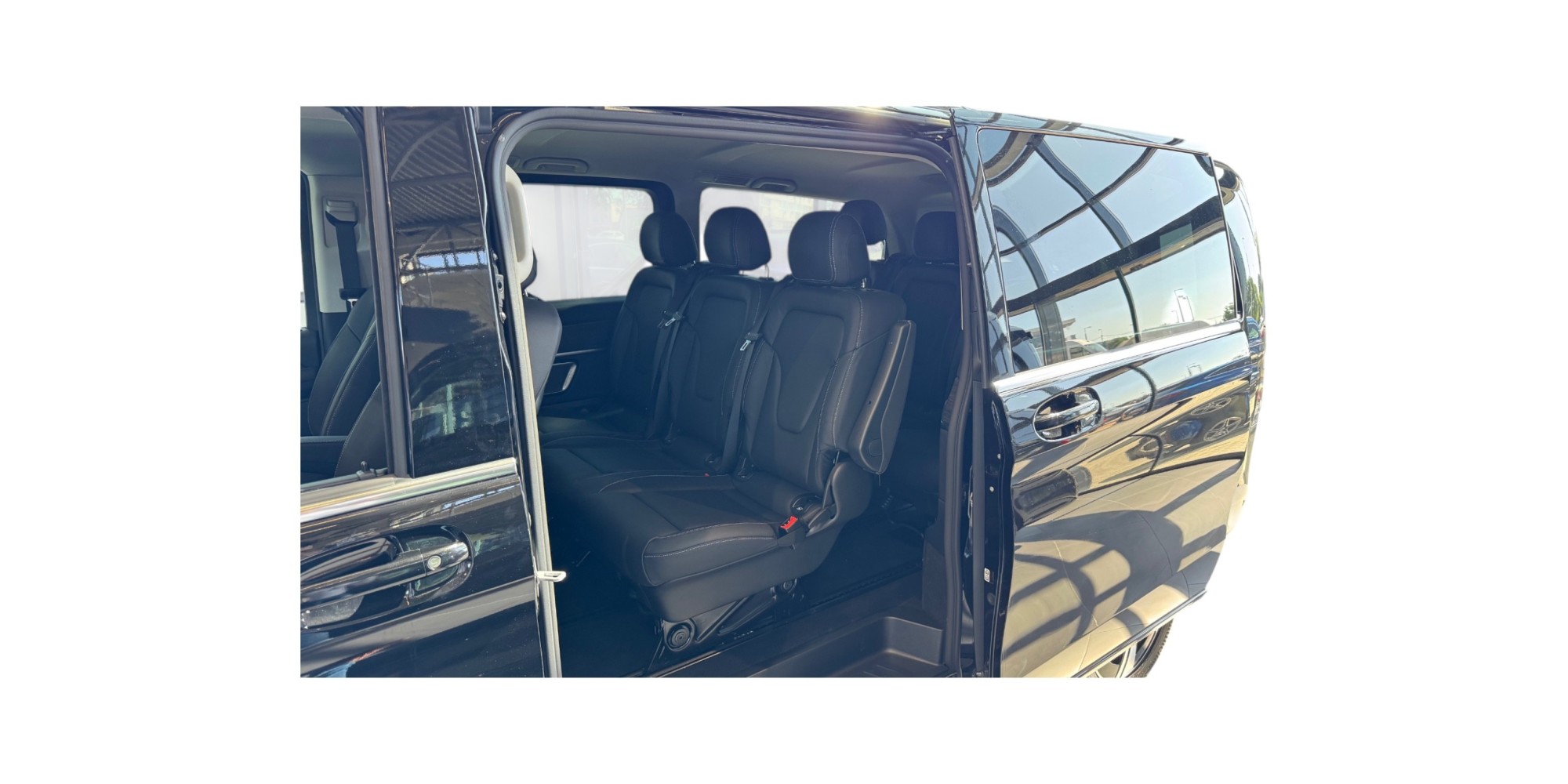 Mercedes-Benz V250d | Premium People Carrier