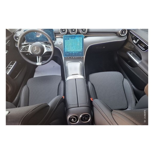 Mercedes-Benz C180 | Sophisticated Sedan