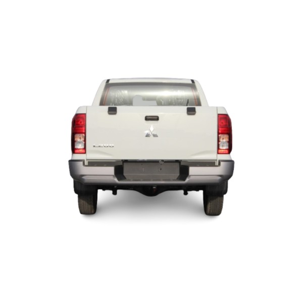 Mitsubishi L200 2.4L GL Diesel 4x4